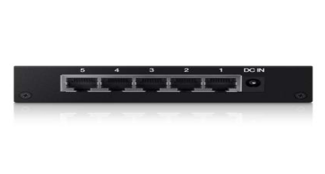 Switch 5 Puertos Gigabit p/Escritorio Linksys SE3005, Caja de Metal