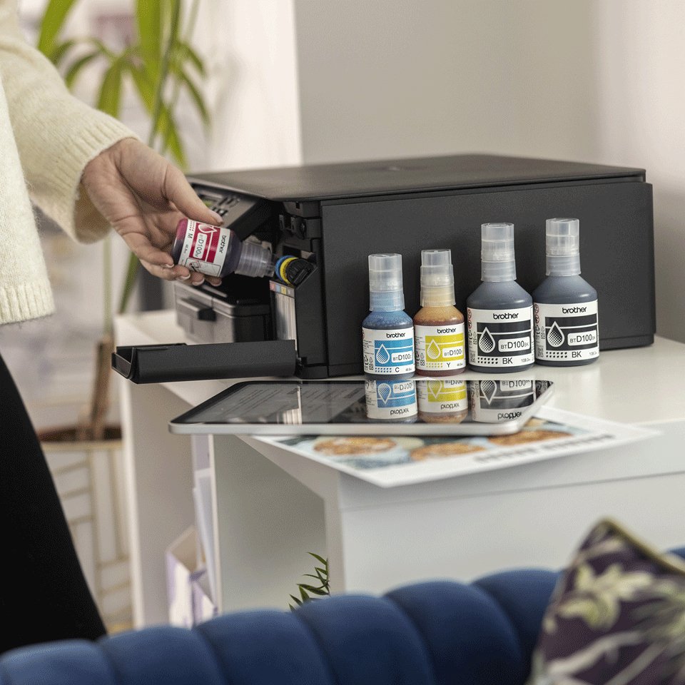Impresora Multifuncional de Tinta Continua Brother DCPT530DW, Inalámbrica, Bandeja de Hojas superior,27 ppm,Tinta BTD100 - imagen 3