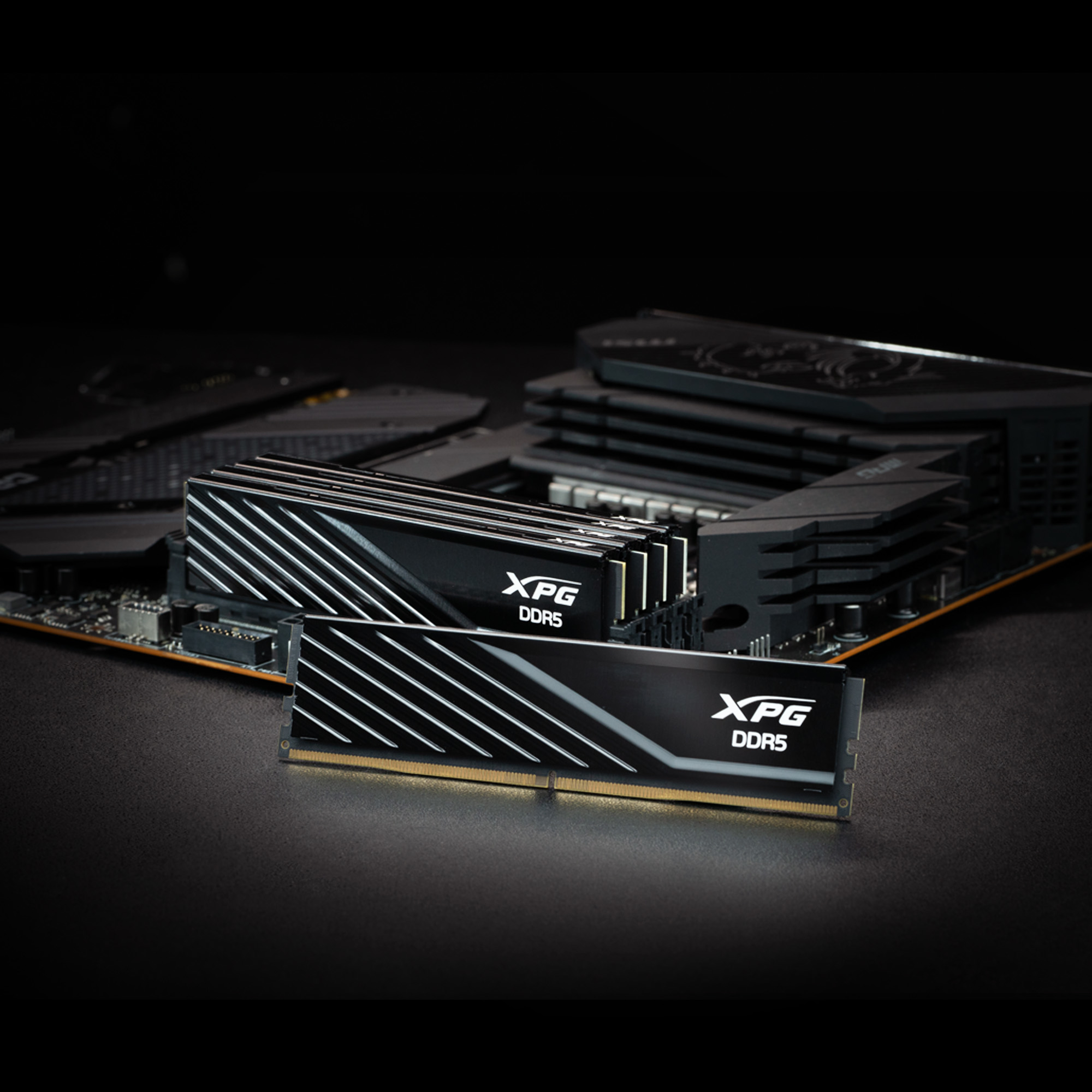 Memoria RAM DDR5 DIMM 16GB 5600MHz CL46, XPG Lancer Blade, Color Negro. AX5U5600C4616G-SLABBK