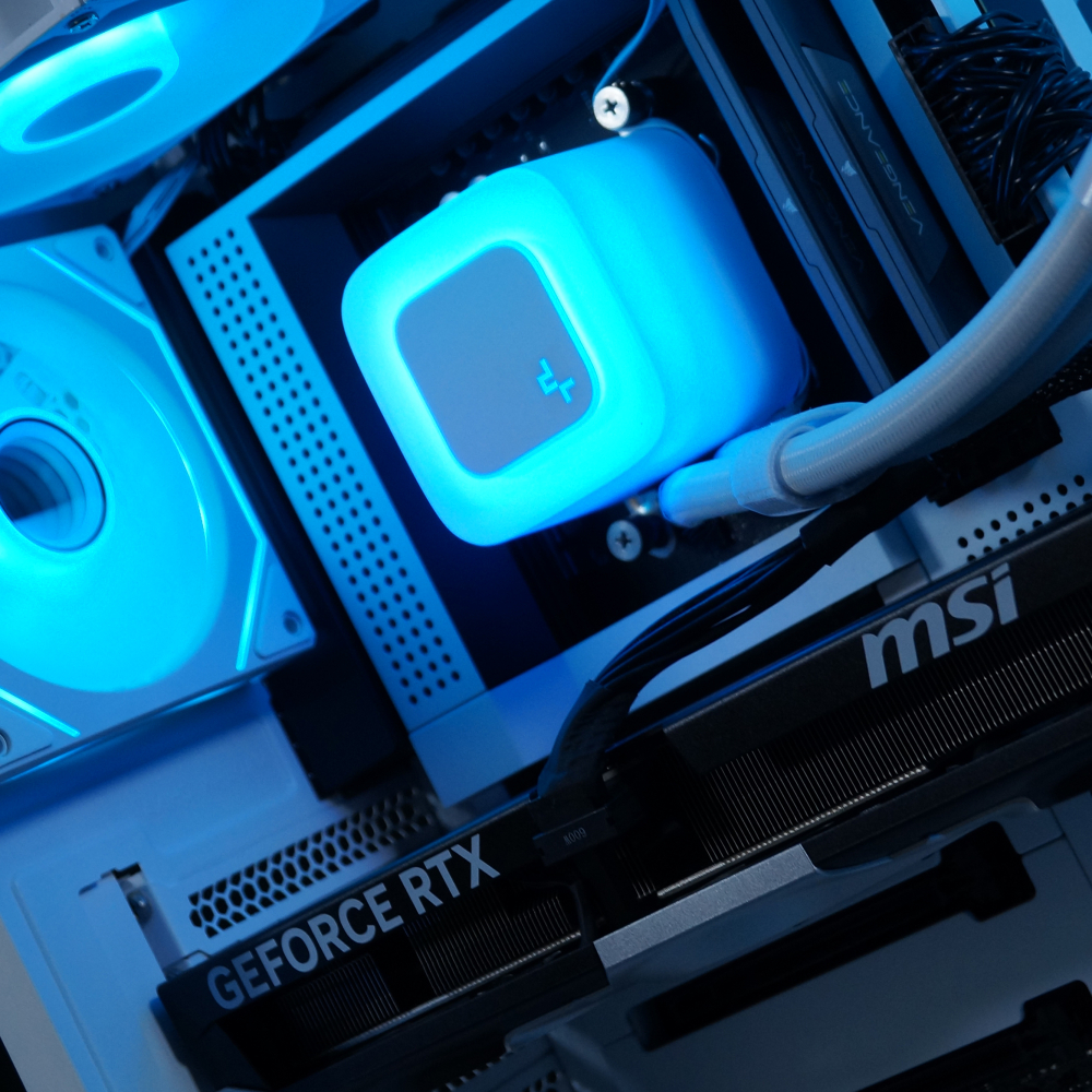 Ensamble BELL TOLLS | RTX 5070 | Ryzen 7 7700 | 32GB DDR5 | 1TB SSD | Windows 11 Pro