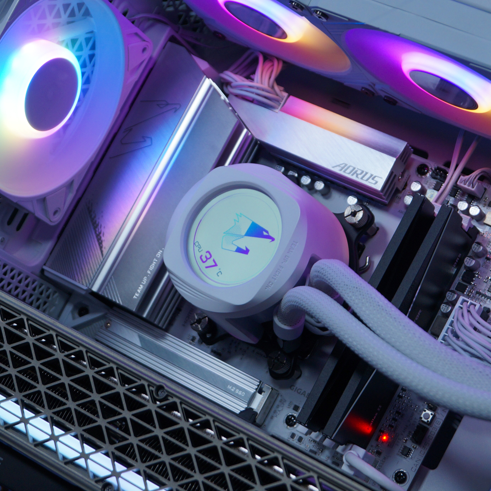 Ensamble FREYA | RX 9070 XT | Ryzen 7 9700X | 48GB DDR5 | 1TB SSD | Windows 11 Pro