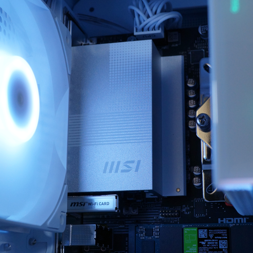 Ensamble NOVO1 | RX 9060 XT | Ryzen 5 9600 | 32GB DDR5 | 1TB SSD | Windows 11 Pro