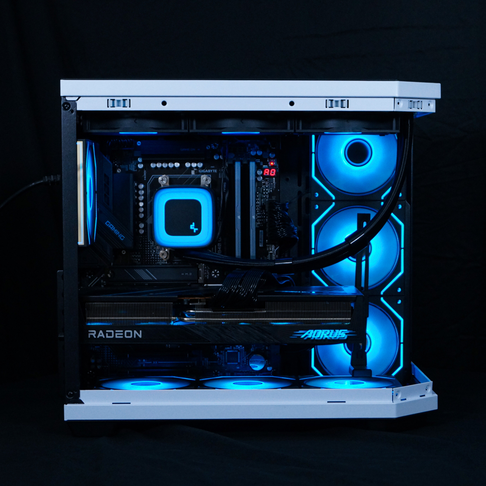 Ensamble SILVER BOX | RX 9070 XT | Ryzen 7 7700X | 32GB DDR5 | 1TB SSD | Windows 11 Pro