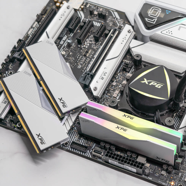 RAM 16GB 5200MHz XPG LANCER RGB